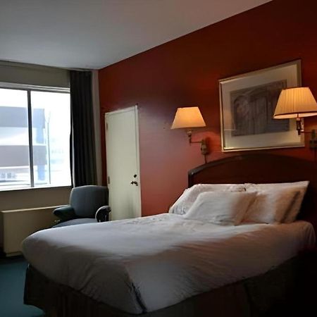 The Marlborough Hotel Winnipeg Exterior foto